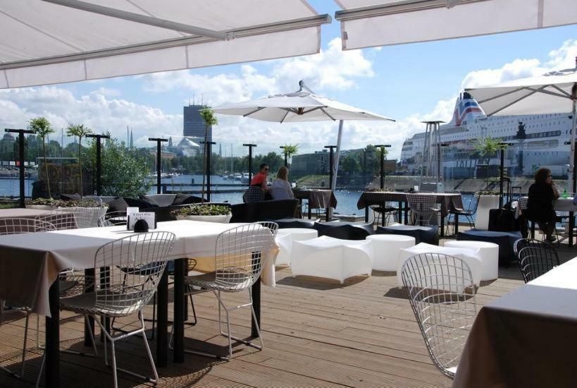 Central 2-Level Penthouse With Terrace And Free Parking Riga Exterior photo
